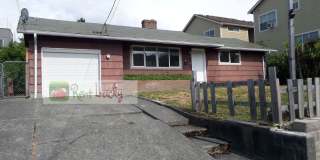 Super-Cute 2-Bedroom Home w/Attached Garage and Large Yard in Great Seattle Location!! Gallery 1