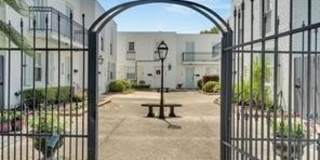 6940 ORLEANS Avenue Gallery 1