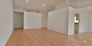 10380 NW 46th St Gallery 6