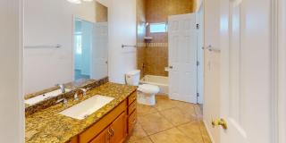 COASTAL Living | Blocks from the beach Gallery 19