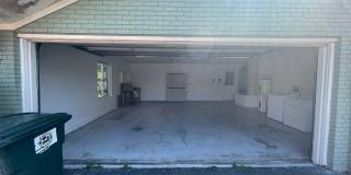 Spacious 3 Bedroom home in Pelican Bay- Golf Course View Gallery 40