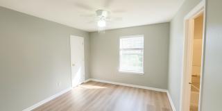 2182 Timberwood Circle South - 1 Gallery 10