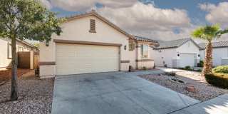 Gorgeous Single Story in Summerlin with a Pool Gallery 1