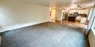 Stunning 4 bedroom/ 2.5 bath home with 2 car Attached Garage in Fort Collins, Colorado Gallery 20