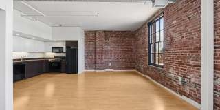 Crane Flats and Lofts Gallery 3