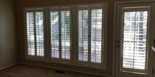 CUTE & CLASSY IN LAKE OSWEGO! Gallery 6