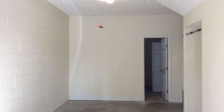 Beautiful Town Home in Tucker Creek Gallery 22