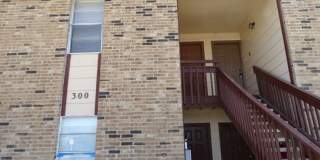 300 Moursund Blvd. #4, San Antonio, TX. 78221 Gallery 1