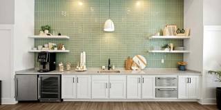 Maggie Flats Gallery 21