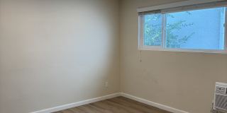 3910 Beethoven St Gallery 13