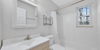 4 Colonial Road Gallery 15