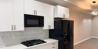 503 North Lakewood Avenue - Room 1 Gallery 1