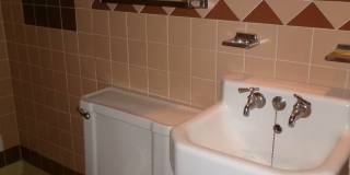 Charming Cottage on A. Avenue - MOVE IN SPECIAL $200 OFF 1st Months Rent: Gallery 6