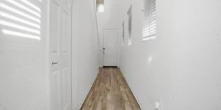 556 Enzo Street Gallery 18