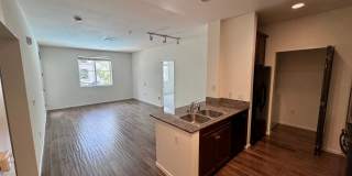 Poolside Perfection in Irvine – Stylish 2-Bed, 2-Bath with Resort Amenities! Poolside Perfection in Irvine – Stylish 2-Bed, 2-Bath with Resort Amenities! Gallery 3