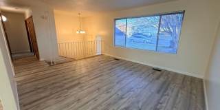 1322 N Baker Gallery 1