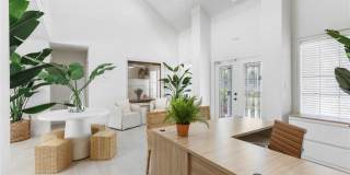 St. James Crossing Apartment Homes Gallery 24