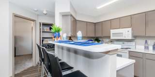 Fifteen12 at Bryan - Student Housing Gallery 15