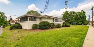 102 BURNT MILL Gallery 1