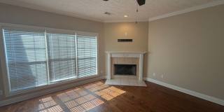 Cozy Condo in Gardens at Gatewood! Gallery 3