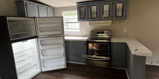 2 Bedrooms - 2 Bathrooms Gallery 10