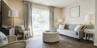 Quad Apartment Homes Gallery 13