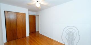 5222 West Belmont Avenue Gallery 8