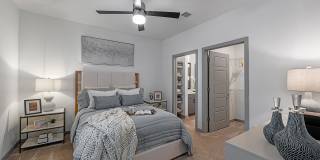 Populus Waterside Gallery 30