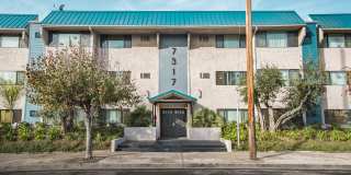 7317 Haskell Avenue Gallery 16