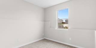 Beautiful Split Level 5 Bedroom Home - Hills of Olde Savannah Gallery 28