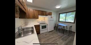 616 8th Avenue Northeast - 4 Gallery 1