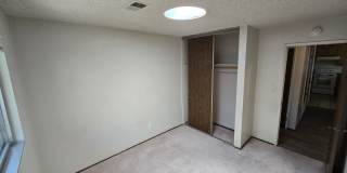 Gorgeous 3 Bedroom, 2 Bath home in great location Gallery 6