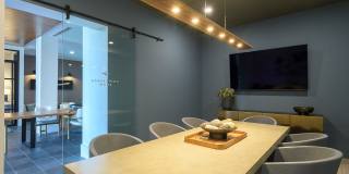 The Linden Gallery 12