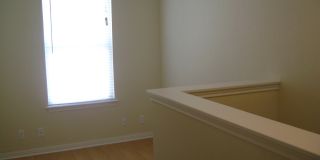 2507 Oak Ln Gallery 4