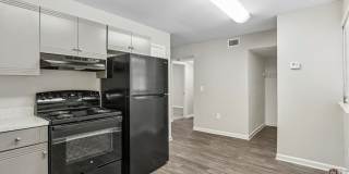 Brentwood Apartments Gallery 5