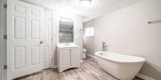 465 Brehl Avenue Gallery 3