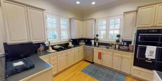 1141 Dilworth Crescent Gallery 24