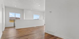 481 W 1760 N - 28 Gallery 20