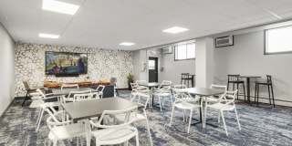 Medicine Lake Apartments Gallery 22