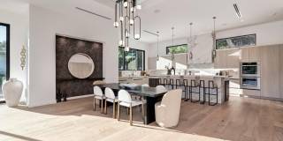 16879 Mooncrest Dr Gallery 26