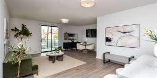The Greenly Gallery 19