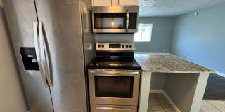 East Fountain Square 3 Bedrooms 1.5 Baths Gallery 10