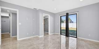 Beautifully Updated Condo with Community pool Gallery 10