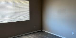 6 bedroom home!  Available Now! Gallery 74