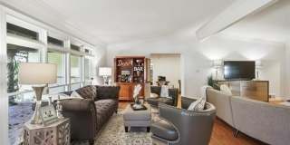 1930 Wildwood Place NE Gallery 5