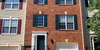 20121 HARDWOOD Terrace Gallery 1