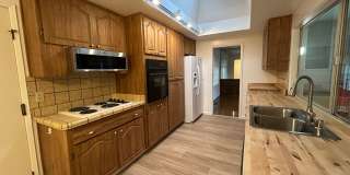 2bd/2ba home in Oakmont's 55+ adult Community Gallery 6