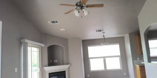 Beautiful 1-Bedroom with Balcony & Garage Available for Move In NOW Gallery 3