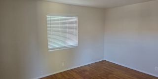 Welcome to Reeves Apartments Gallery 3