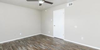 Camelot Apartments Gallery 72